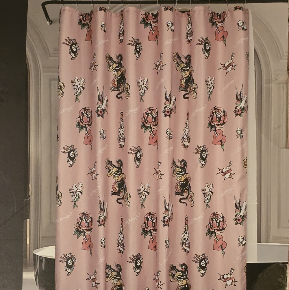 🎱 Ed Hardy 8 Ball Jaguar Shower Curtain Set 14 Pieces